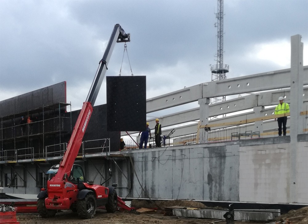 Wynajem ładowarek teleskopowych - ładowarki Merlo Manitou Dieci — zdjęcie 1