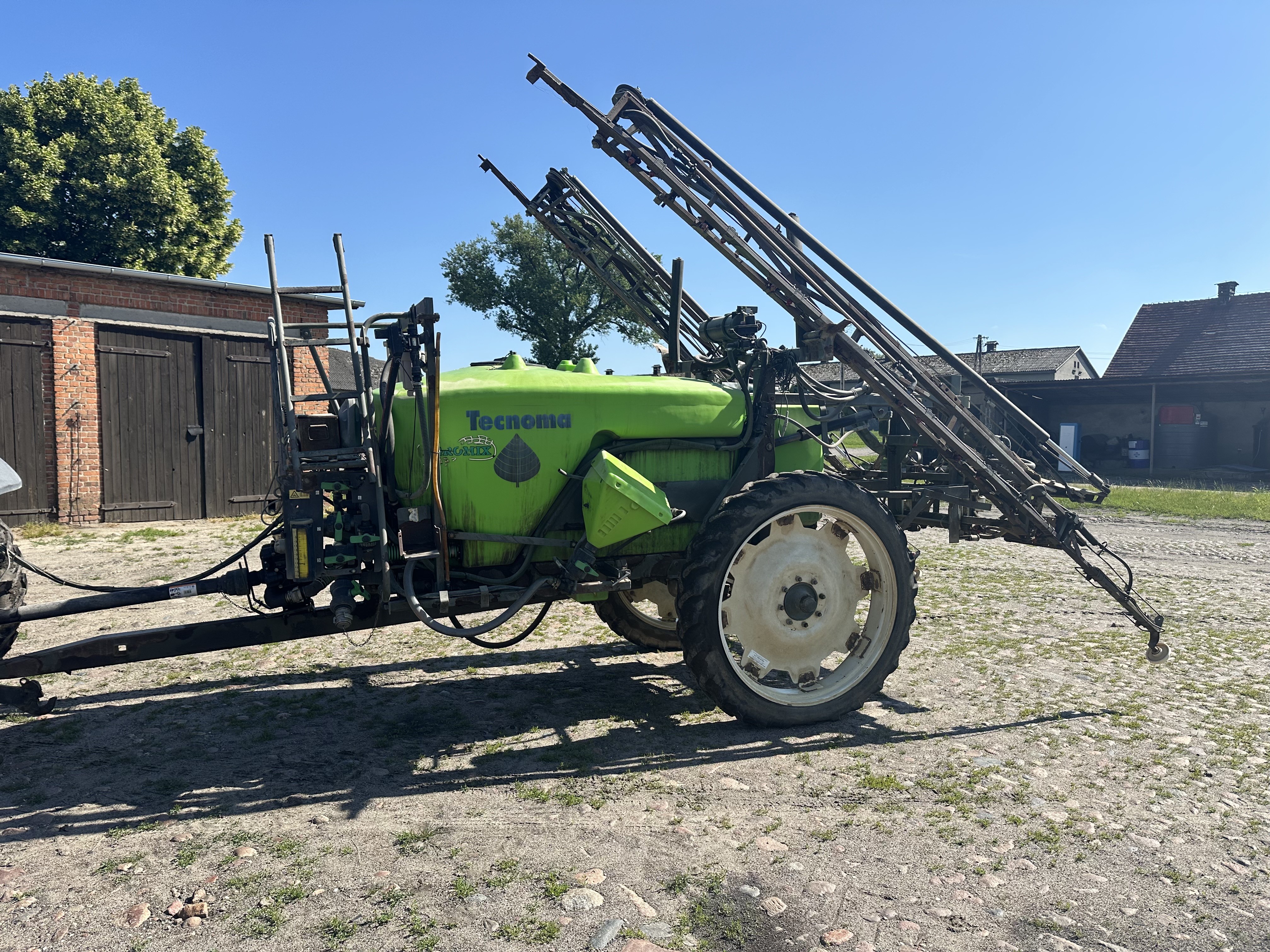 Sprzedam opryskiwacz Tecnoma — zdjęcie 3