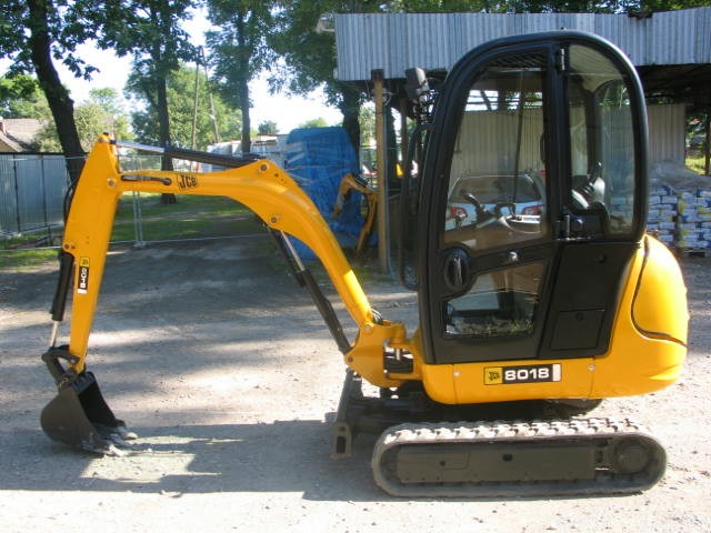 koparkikrakow.pl - JCB 8018 2007 - sprzedam — zdjęcie 1
