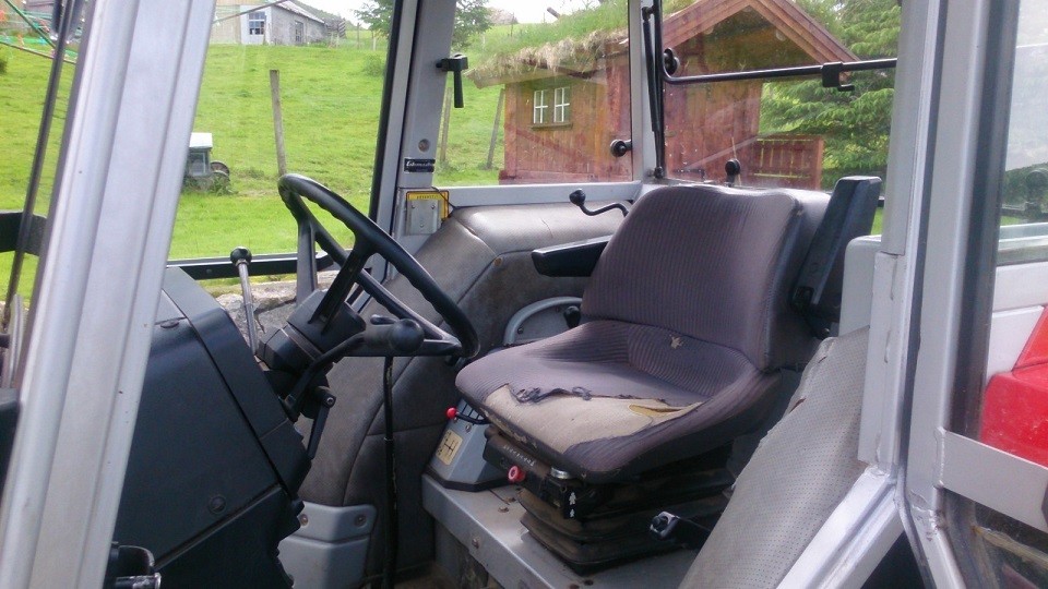 Ciągnik Massey Ferguson 362 — zdjęcie 2