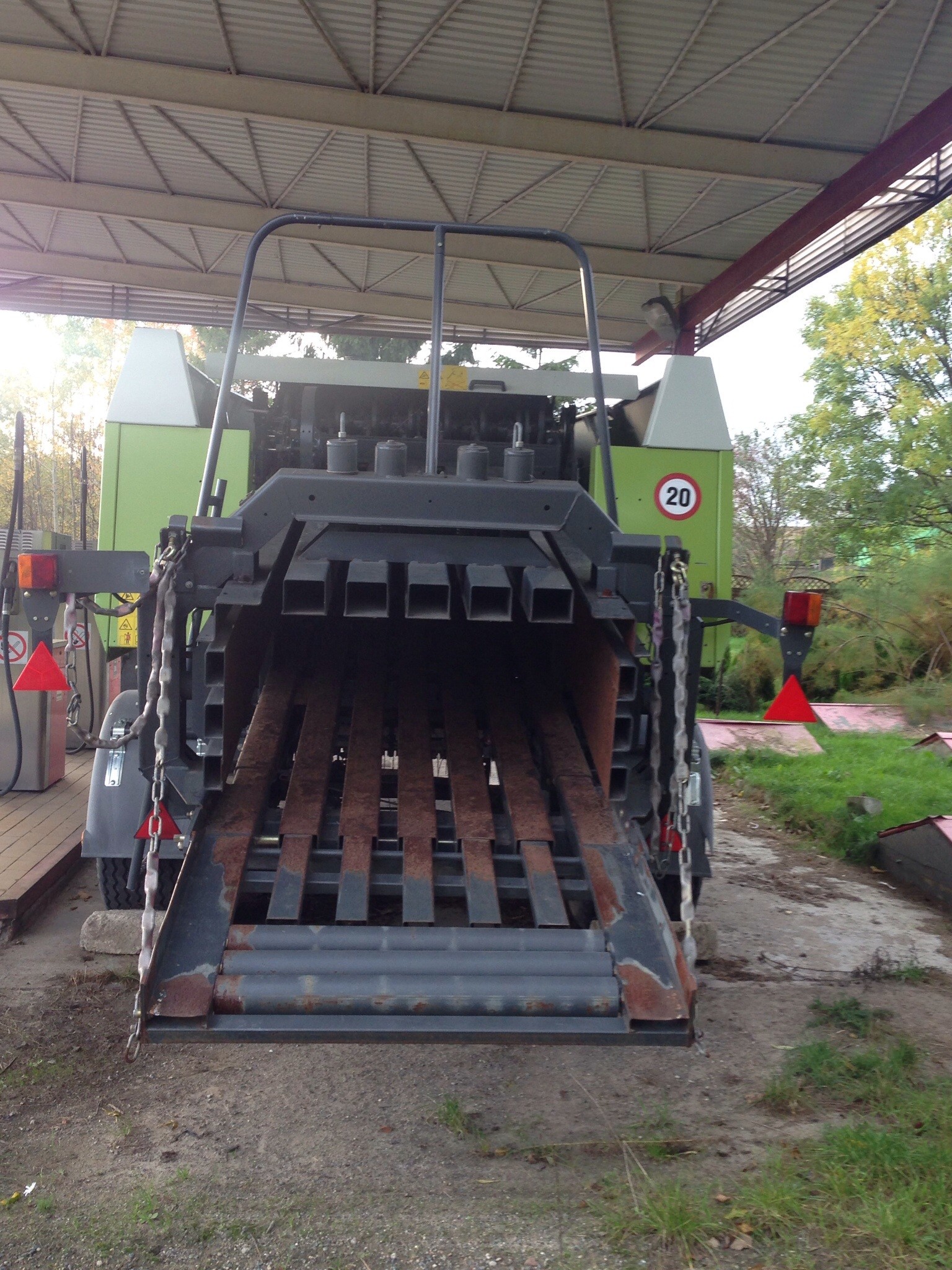 Claas Quadrant 2200 Avantage Tandem prasa kostkująca — zdjęcie 3