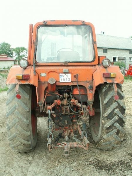 Sprzedam ciągnik Belarus MTZ-82 — zdjęcie 1