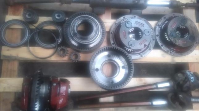 Częsći Massey Ferguson most,zwrotnice,skrzynia 3070,3080,3090,3125,.. — zdjęcie 2