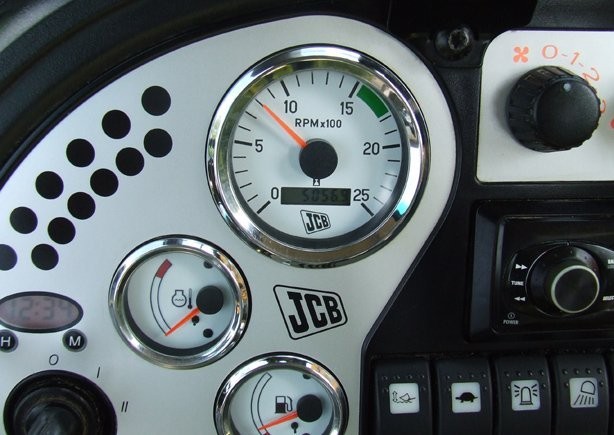 JCB 3CX CONTRACTOR z roku 2005 — zdjęcie 4