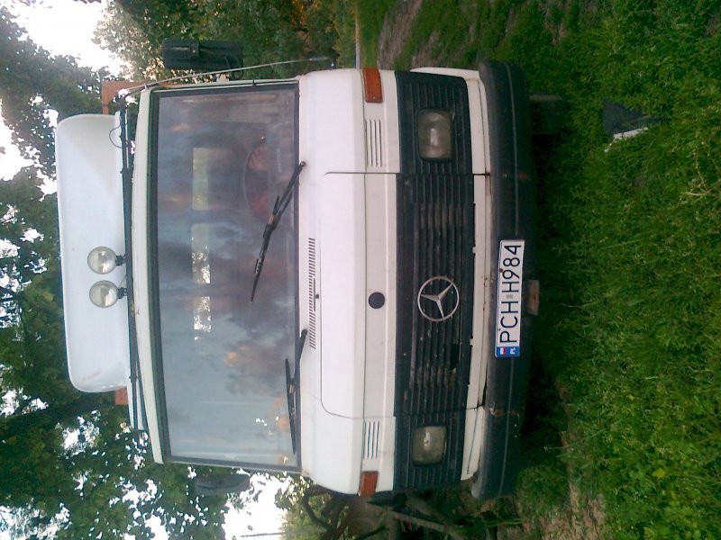 mercedes 407 — zdjęcie 1