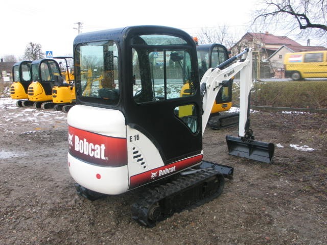 Mini koparki Bobcat E16 z 2013 - sprzedam — zdjęcie 5