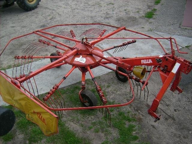 Zgrabiarka Fella TS 330 RDF — zdjęcie 4