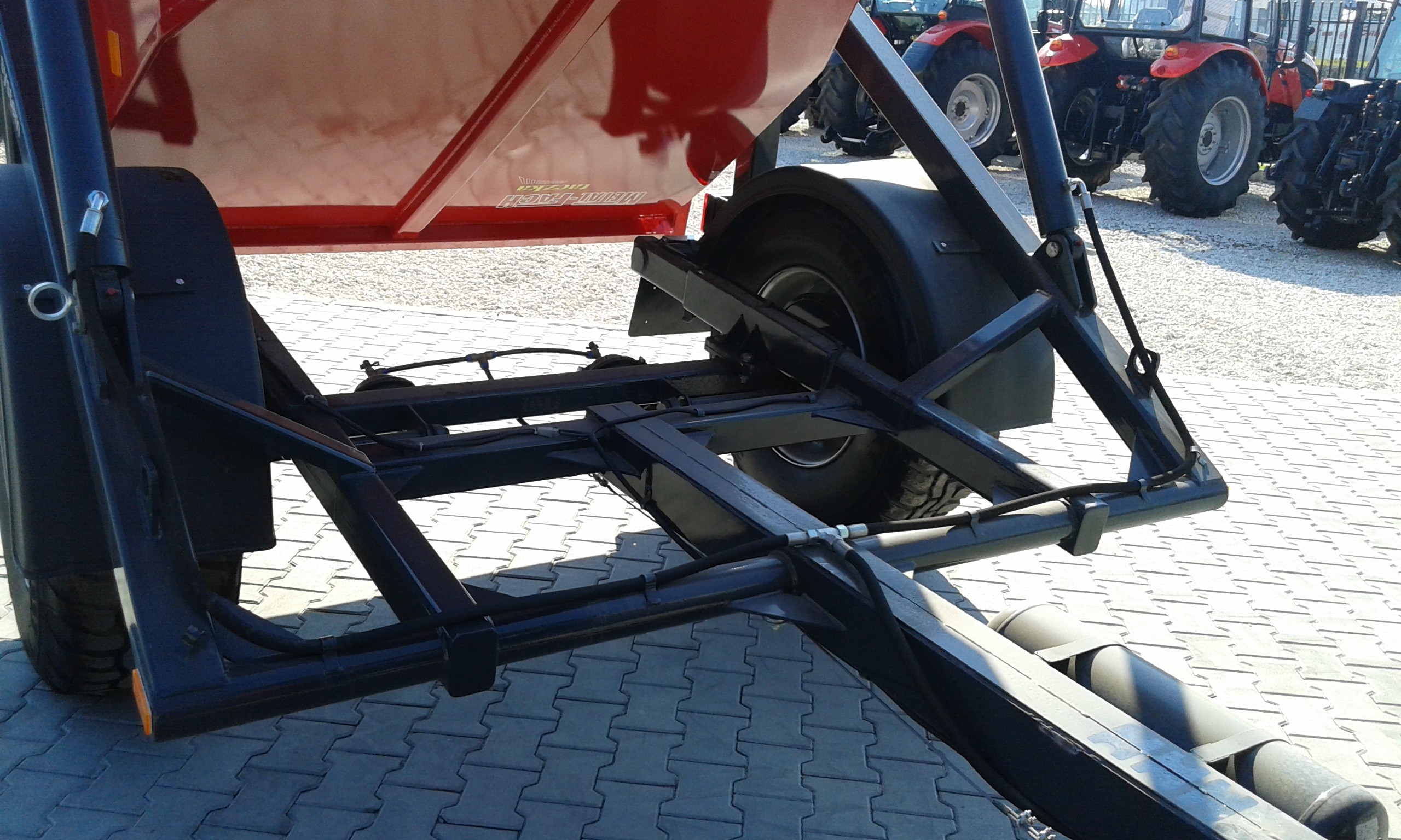 Przyczepa jednoosiowa Taczka  T 930 Ładowność 6T Metal-Fach — zdjęcie 4