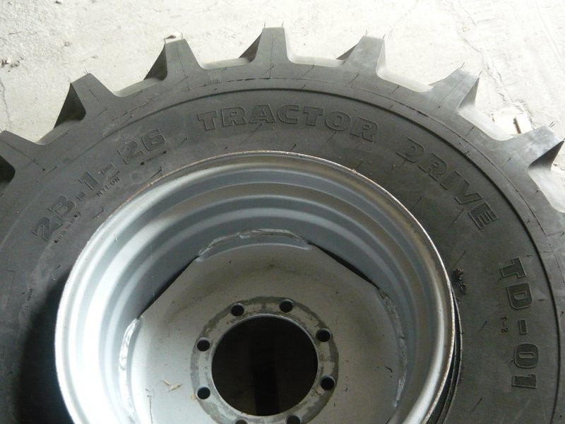 opona tractor drive 23.1-26 TD-01 — zdjęcie 2