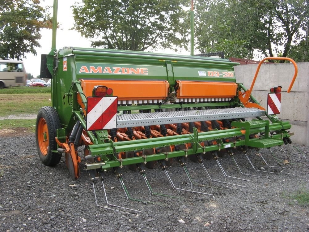 Amazone Siewnik talerzowy amazone d9 jak nowy - 2000 — zdjęcie 1