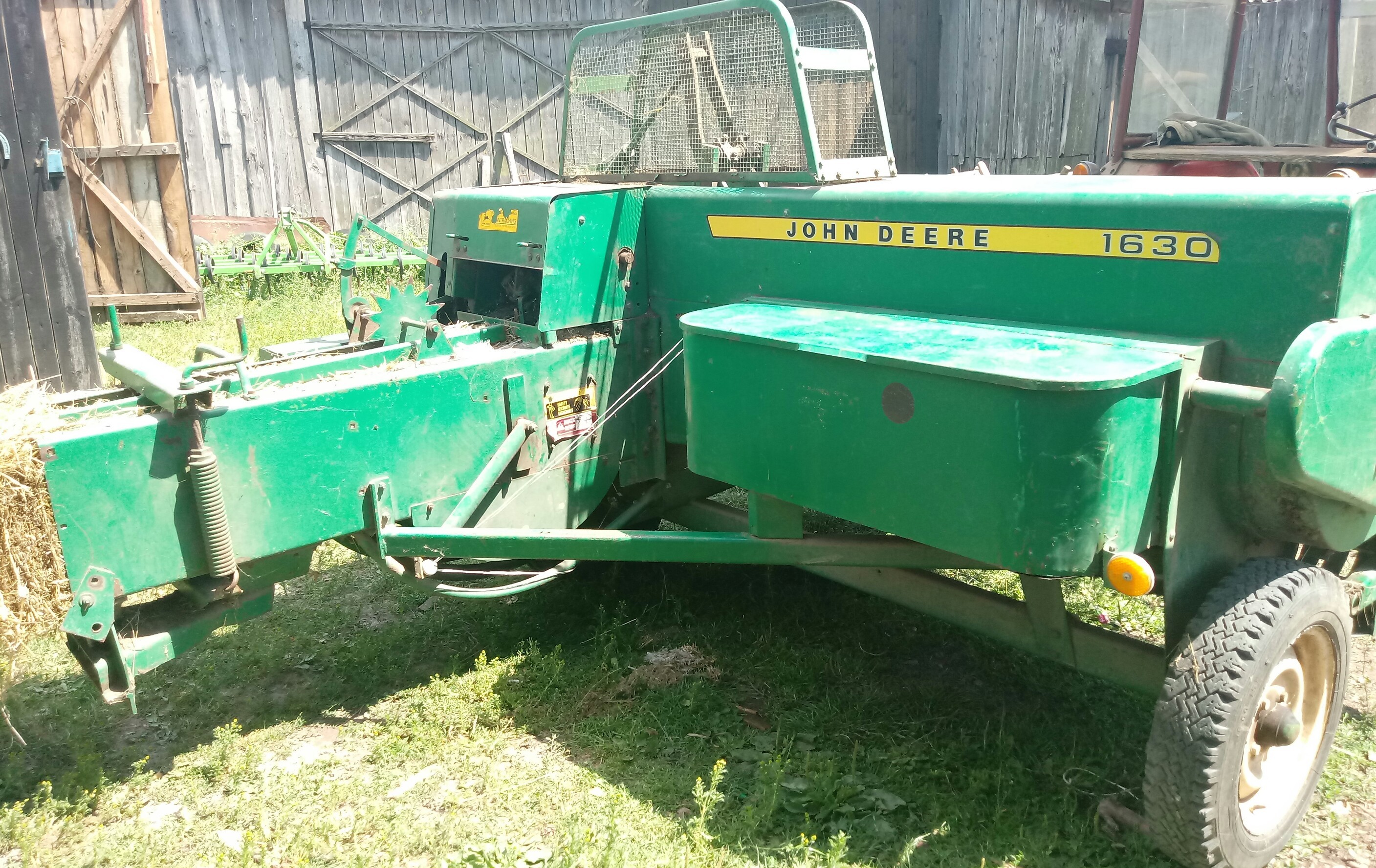 Prasa JOHN DEERE 1630 — zdjęcie 7