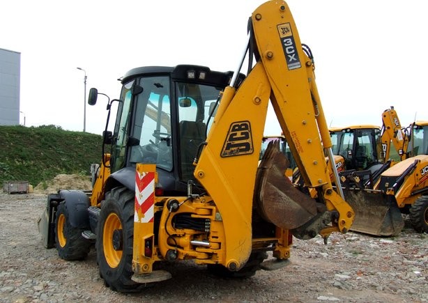 koparko ładowarka JCB 3CX Contractor z roku 2007.. — zdjęcie 2