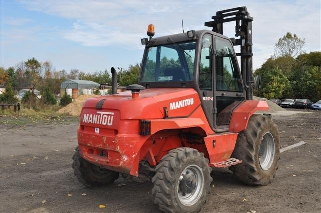 WÓZEK WIDŁOWY Manitou M26-4 (M 26 4 M 26,4 JCB 926 — zdjęcie 3