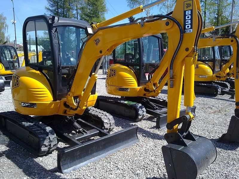 JCB 8030 ZTS 2006r. — zdjęcie 3