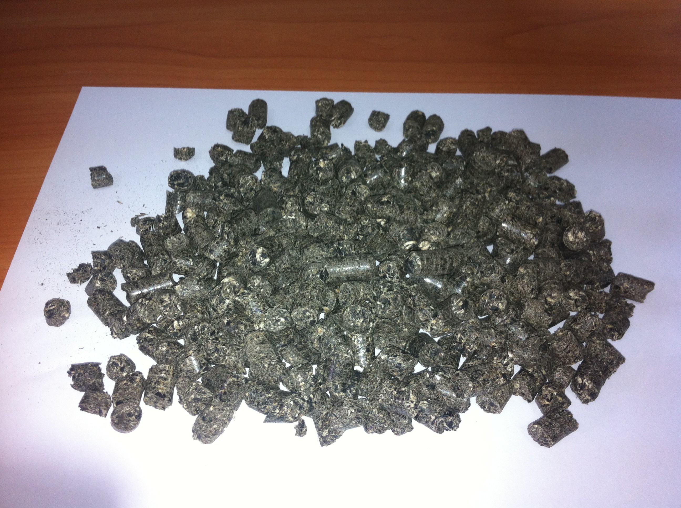Spzredam pellet drzewny, pellet z łuski słonecznika,paleta EPAL  — zdjęcie 3