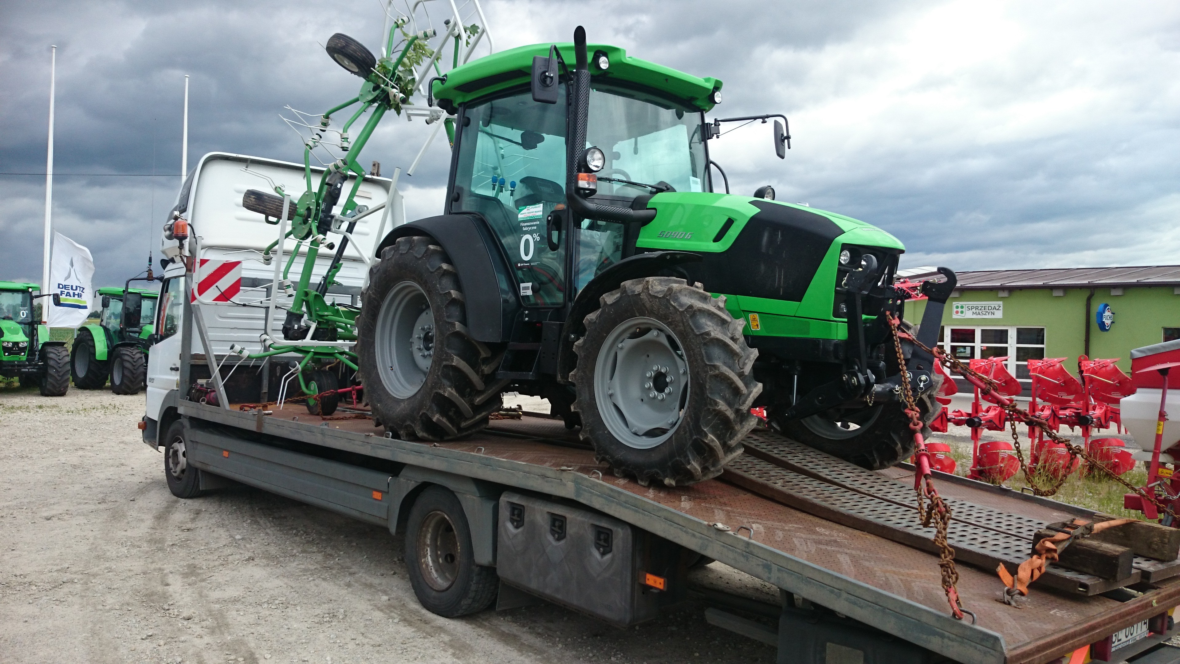 TRANSPORT CIĄGNIKÓW DEUTZ-FAHR JOHN DEREE ZETOR MF