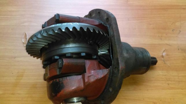 Mechanizm Różnicowy Massey Ferguson 3070,3075,3080,3090,3095,3125 — zdjęcie 3