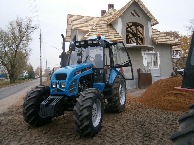 Kupię ciągnik Pronar 82 1025 lub 1221 !!! PILNE!!! — zdjęcie 1