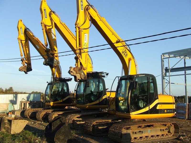 Sprzedam- Koparki gąsienicowe JCB JS — zdjęcie 2