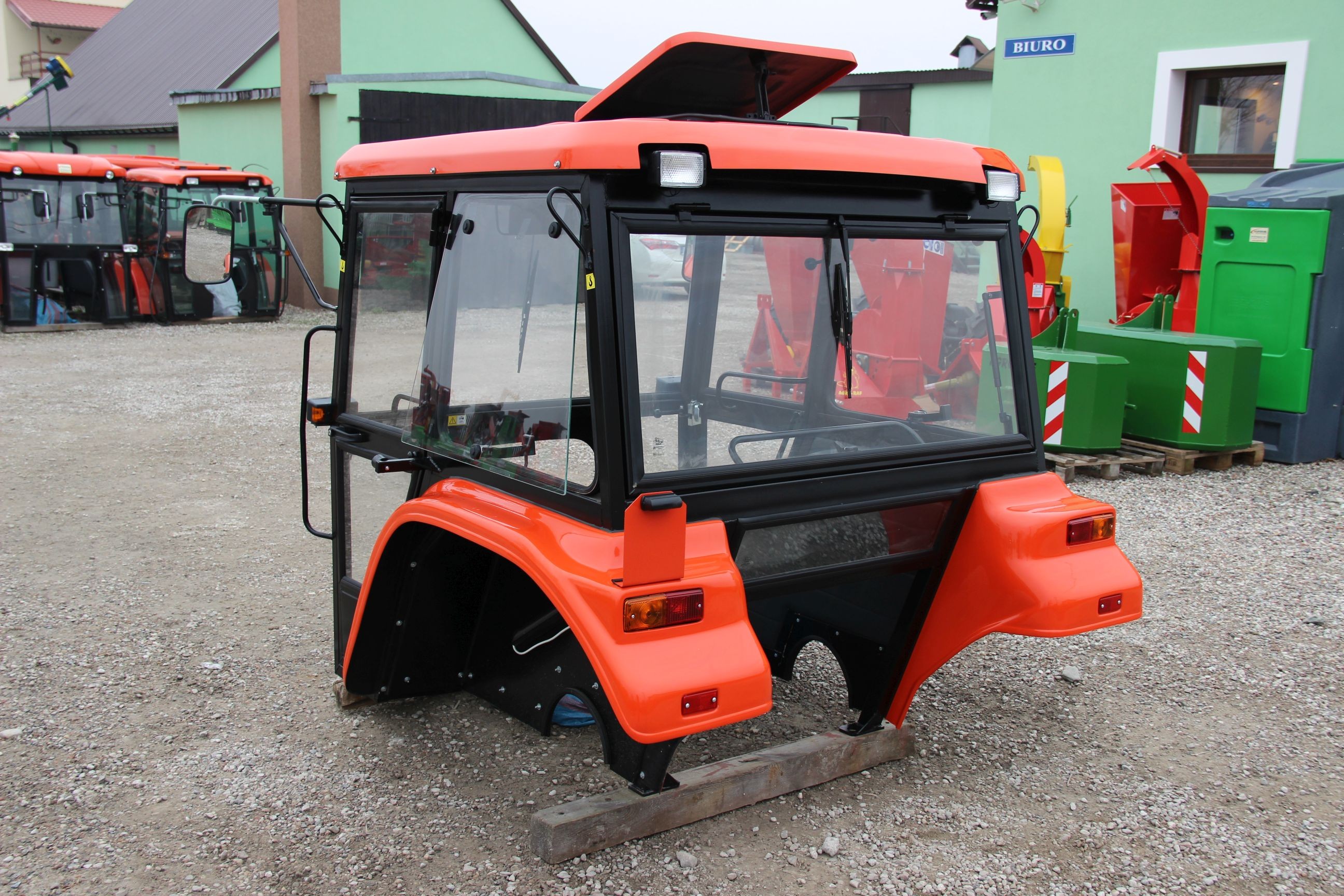 Kabina ciągnikowe kabiny Ursus C 330 NAGLAK — zdjęcie 3