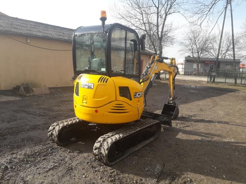 Sprzedam JCB 8025 ZTS - 2010 rok - mini koparka — zdjęcie 4
