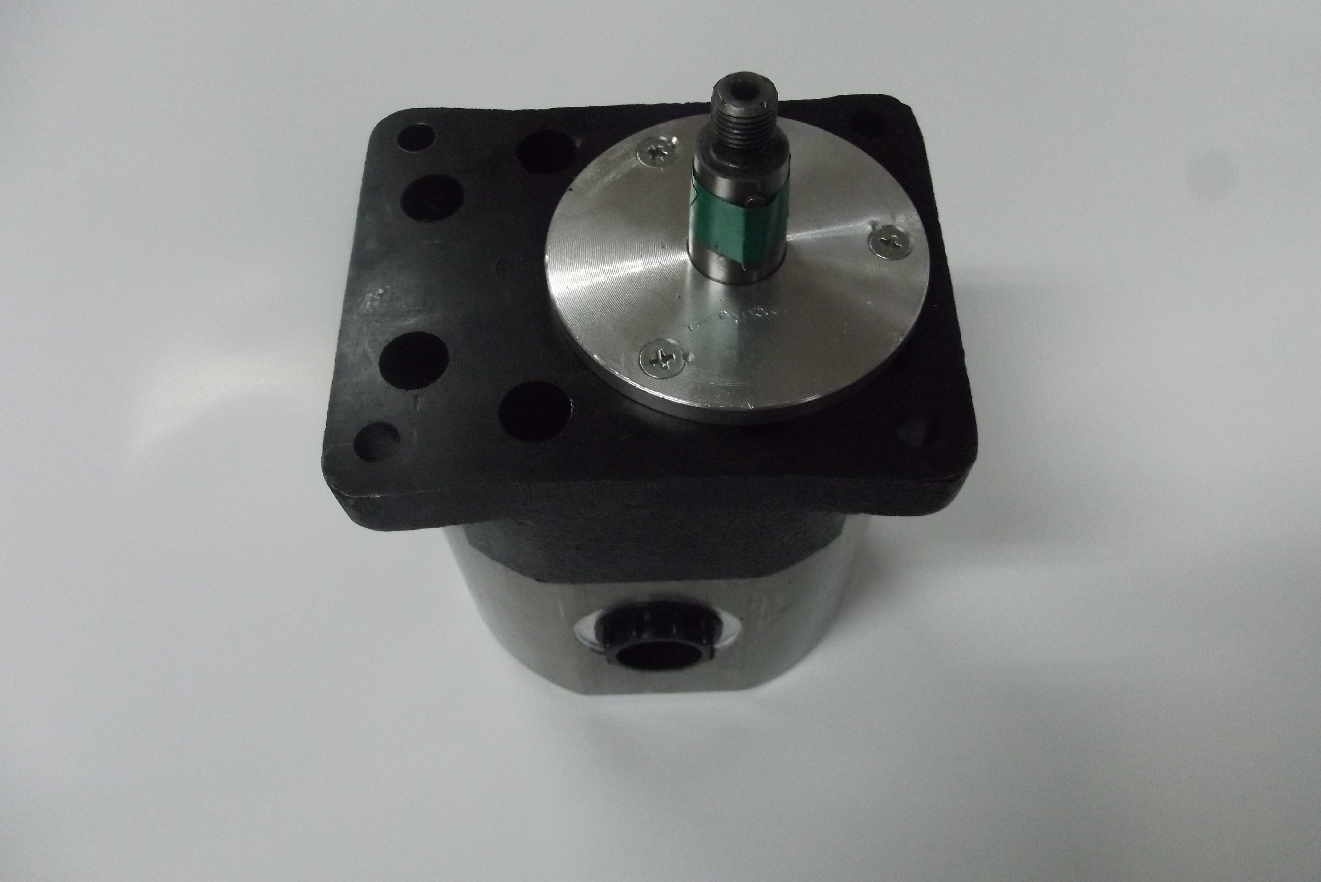 Pompa hydrauliczna BIZON Z -056 PZS-KP25 S/T — zdjęcie 1