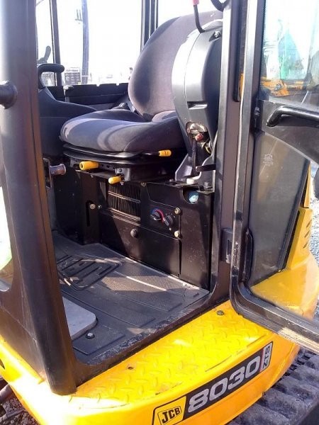 JCB 8030 ZTS 2006 rok 3,2t *** mini koparka — zdjęcie 5