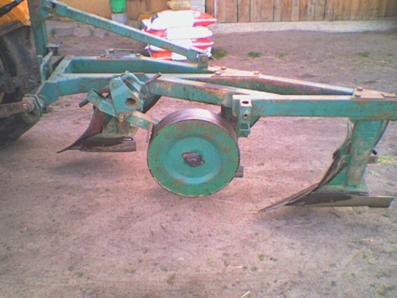 Sprzedam Plug 3 skibowy — zdjęcie 3