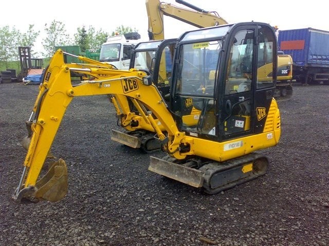 Minikoparka Gąsienicowa JCB 8015 2005rok — zdjęcie 2
