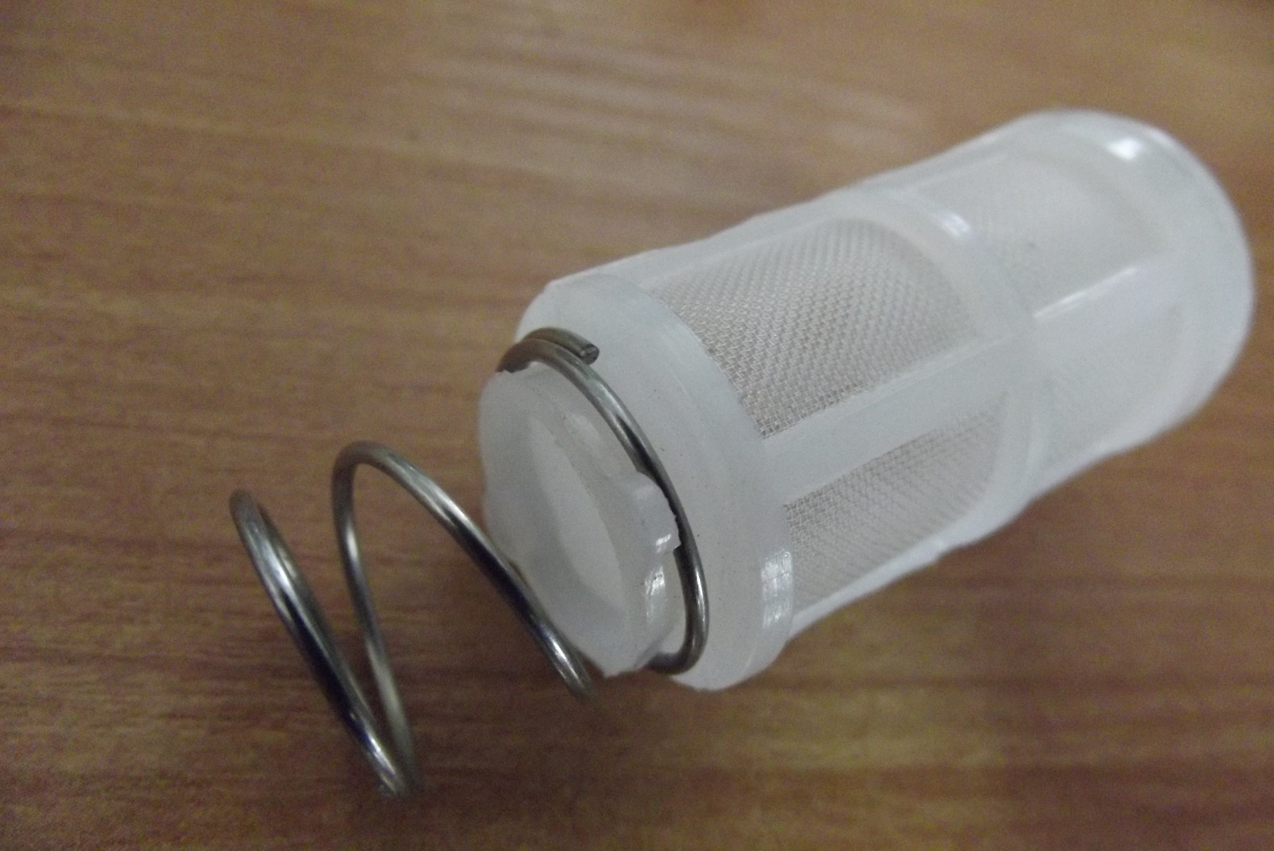 Filtr odstojnika paliwa URSUS C 330, C 360, C 385 — zdjęcie 2