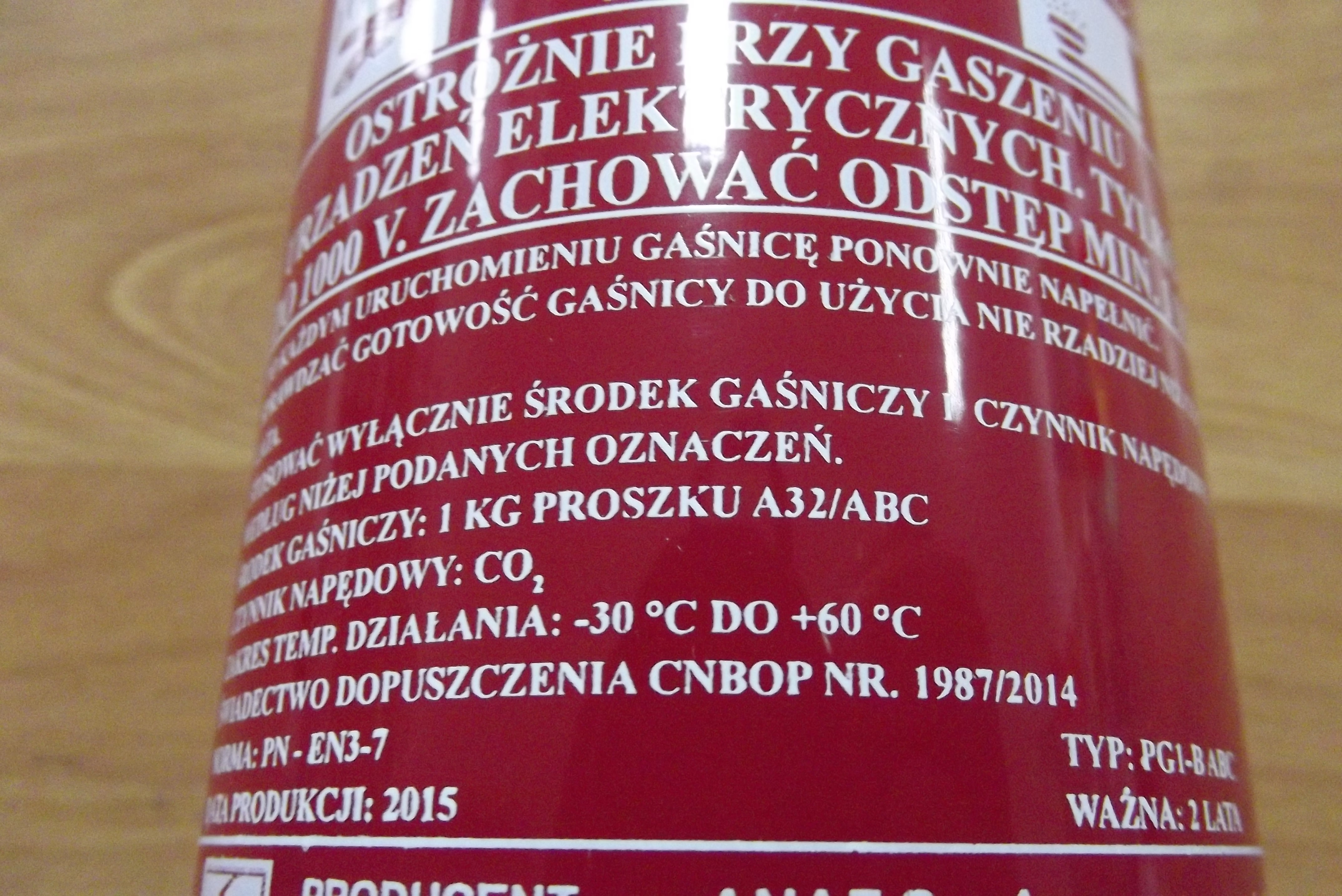 Gaśnica proszkowa ABC 1 KG do ciągników i maszyn rolniczych — zdjęcie 3