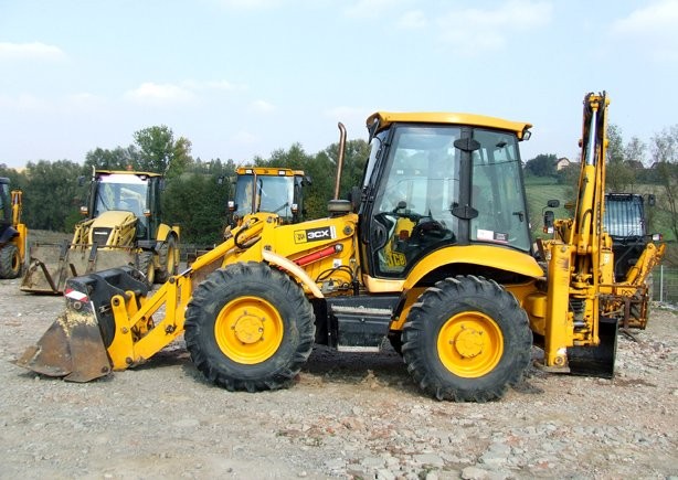 koparko ładowarka JCB 3CX SUPER z roku 2004 — zdjęcie 4