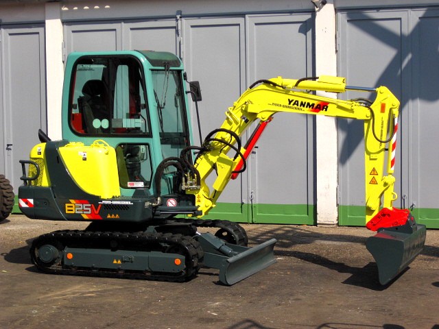 Yanmar B25V — zdjęcie 1