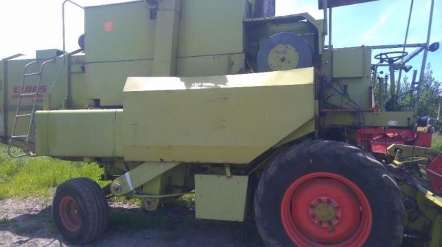 Części Claas Dominator 80,85,100,105 silnik,kola pasowe,sita,pasy, — zdjęcie 1