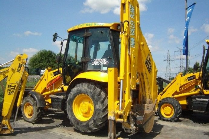 WYPRZEDAŻ MASZYN - JCB 3CX TURBO sterowanie NA JOYSTIKACH — zdjęcie 1