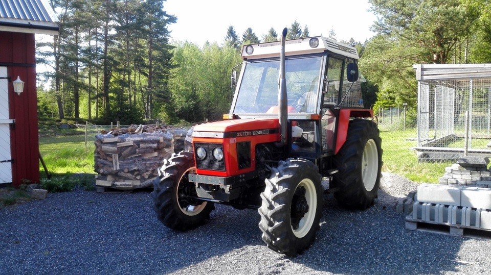 Ciągnik Zetor 6245  — zdjęcie 3
