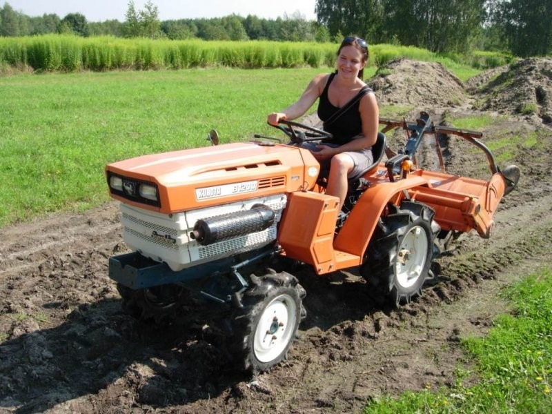 Kubota 6000 - 1985 — zdjęcie 1