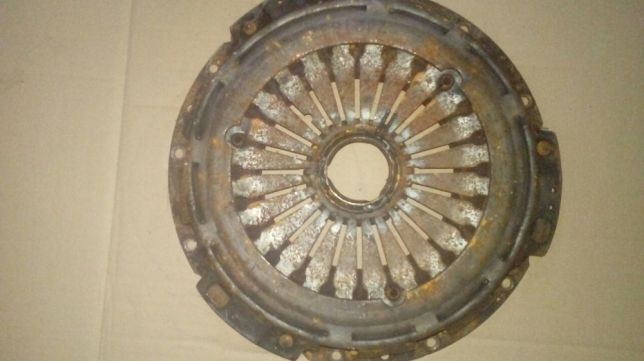 Docisk sprzęgła Massey Ferguson 3050,3060,3070,3080,3090,3125,3120 — zdjęcie 1