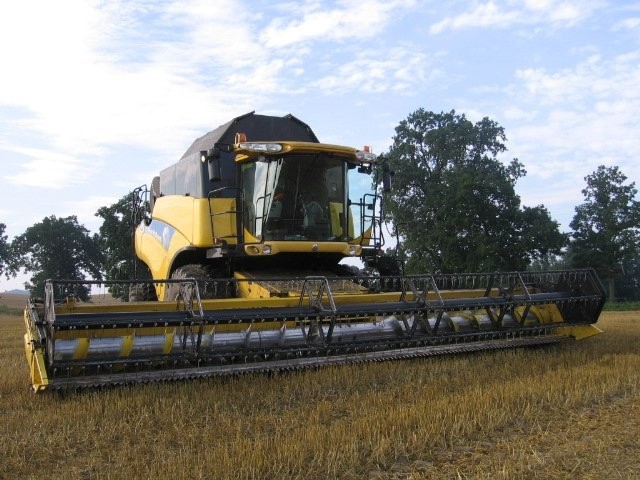usługi agrotechniczne   żniwa 2013 — zdjęcie 6