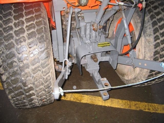 CIĄGNIK KUBOTA ST 30!! BARDZO DOBRY STAN!! — zdjęcie 4