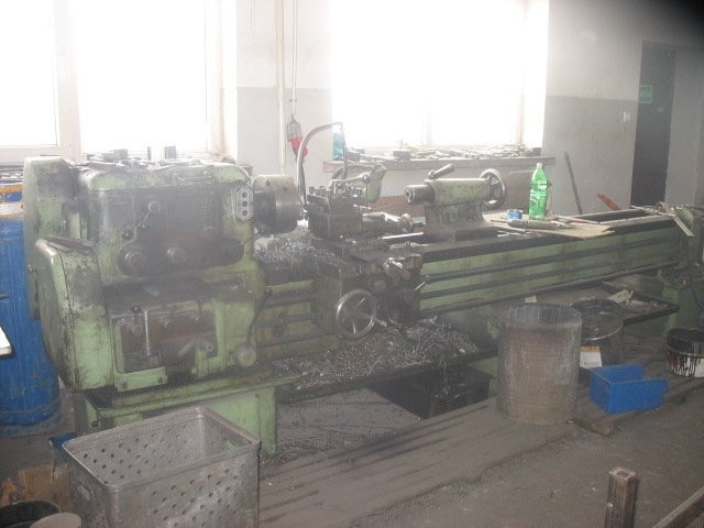 Tokarka uniwersalna typ TUG-48 tokarki — zdjęcie 2