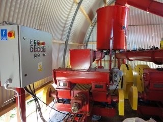 Brykieciarka mechaniczno-tłokowa