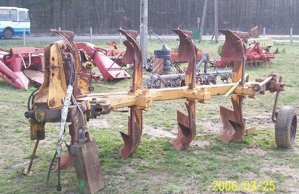 Pług 4 skibowy Huard