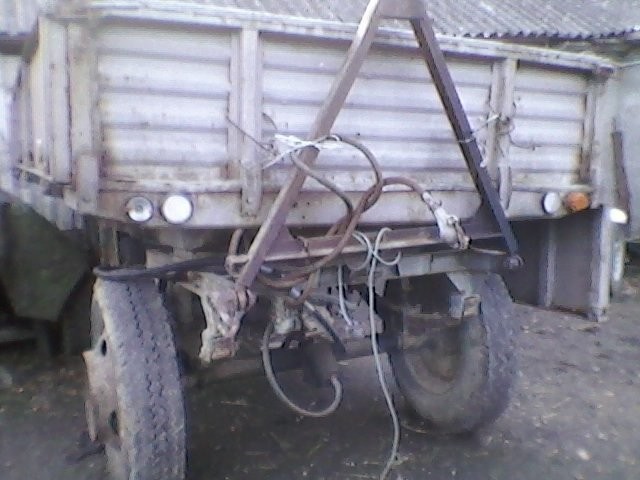 Przyczepa — zdjęcie 1