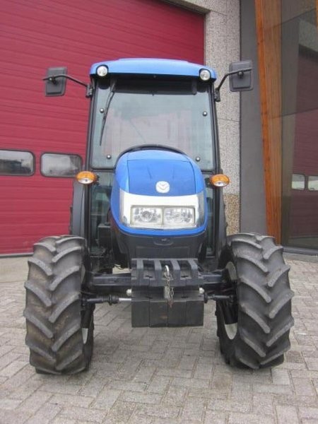 New Holland T3040 — zdjęcie 6