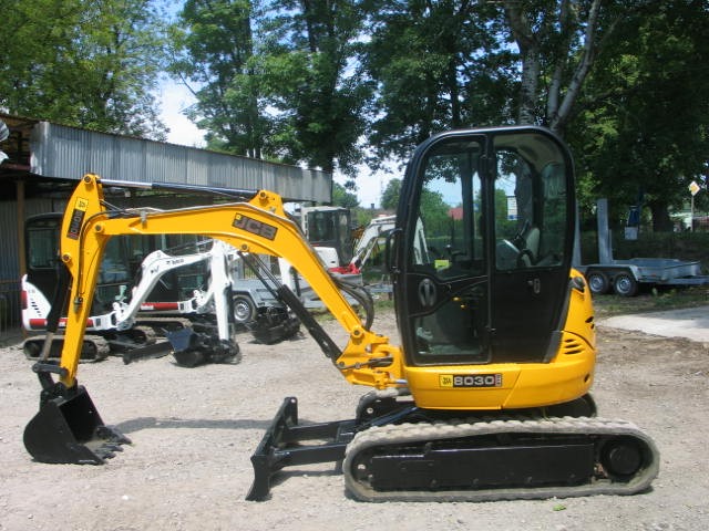 Koparka JCB 8030 - 2008 - 3400 kg — zdjęcie 1