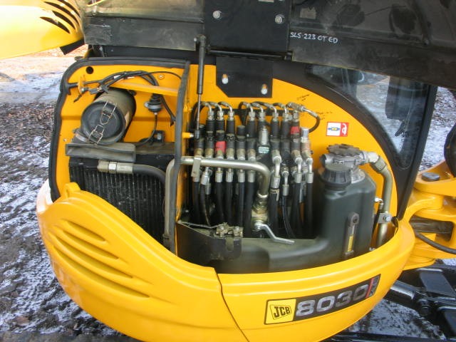 Koparki JCB 8030 2007 rok - 2 sztuki — zdjęcie 7