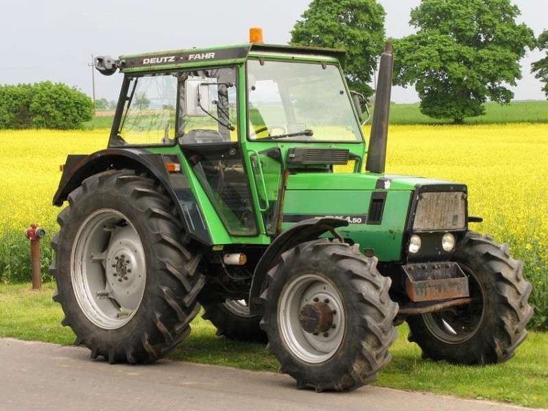 Deutz-Fahr 4.50 zadbany rok 86 4x4 — zdjęcie 1