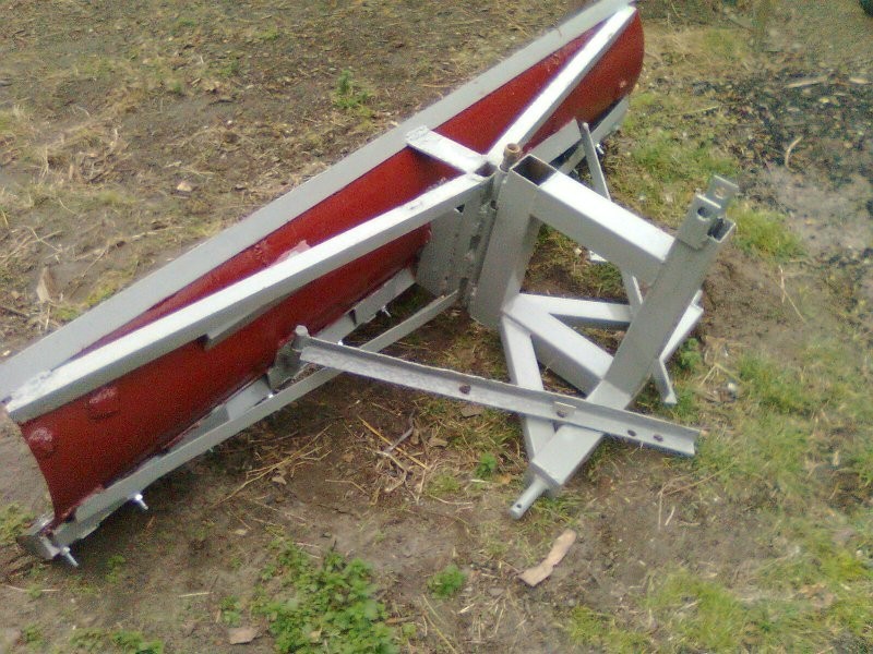 Sprzedam pług do śniegu — zdjęcie 1