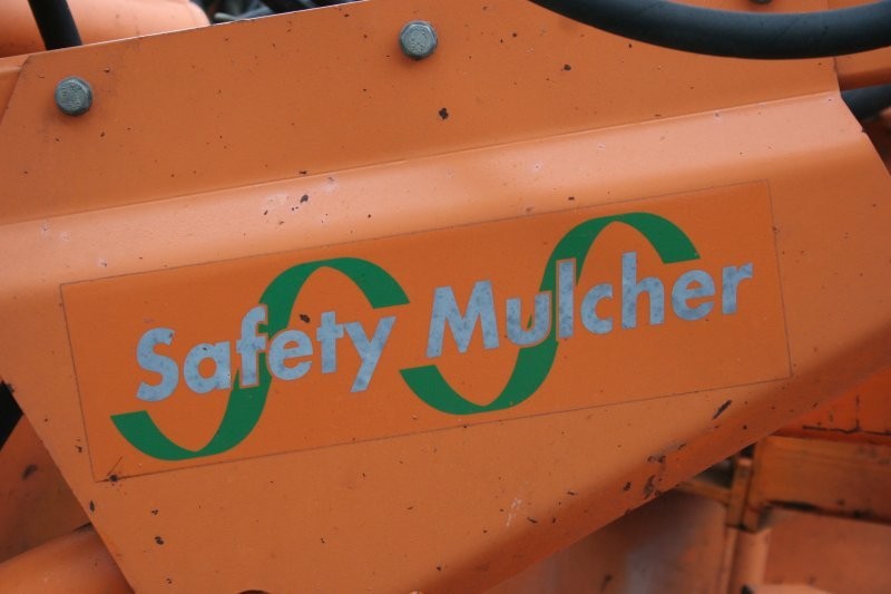 Mulczer, Mulcher Schmidt , Kosiarka Skarpowa SBM1 — zdjęcie 5